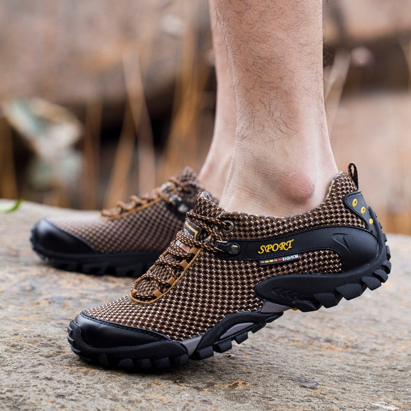 New Wear-Resistant Hiking Shoes