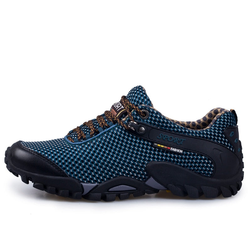 New Wear-Resistant Hiking Shoes