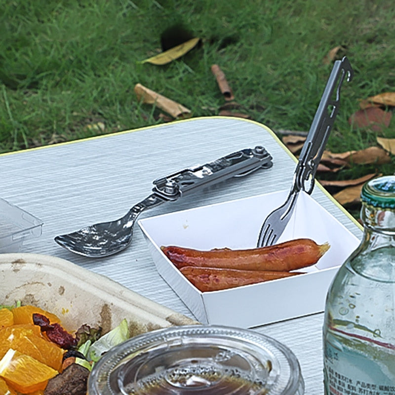 Outdoor Camping Utensils Multi-function Hunting Military Cutlery Knife Fork Spoon Tableware Kit Portable Folding Cutlery