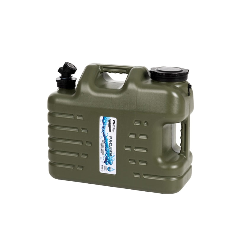 Outdoor Water Bucket with Faucet