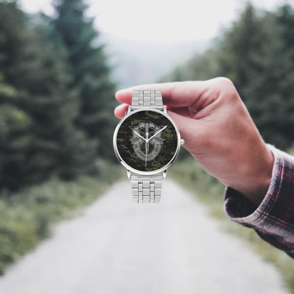 Equippage Black MultiCam Quartz watch