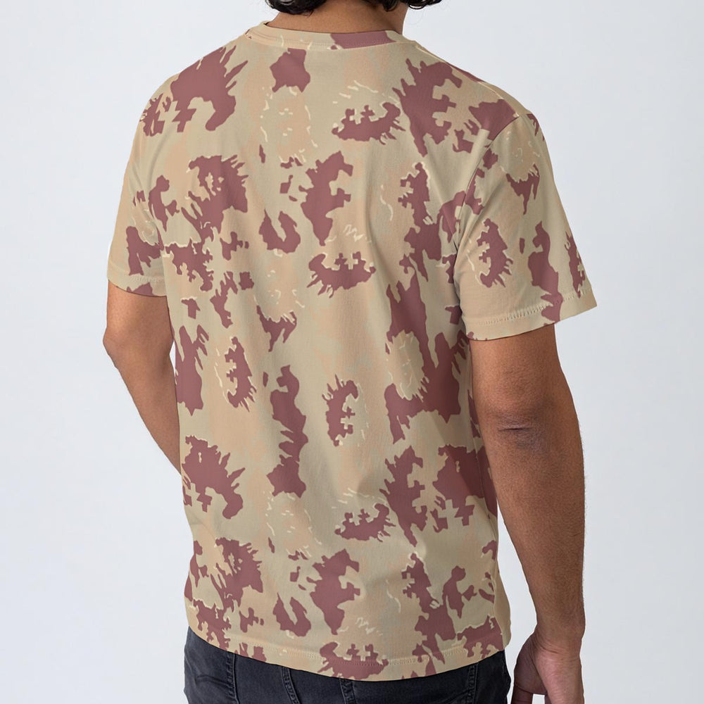 Lithuanian M05 Desert Camo Men's O-Neck T-Shirt | 190GSM Cotton