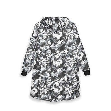 PRESS Camo Unisex Hooded Blanket — Cozy Oversized Camouflage Sherpa Hoodie - Equippage.com
