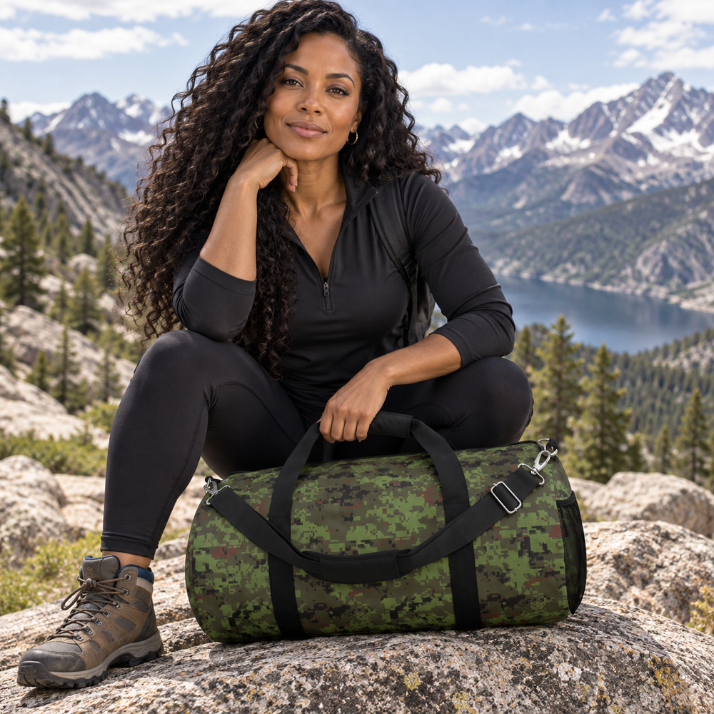 Estonian ESTDCU-M06 Woodland Camo Travel Duffel Bag