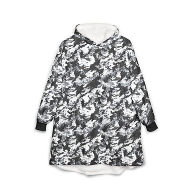 PRESS Camo Unisex Hooded Blanket — Cozy Oversized Camouflage Sherpa Hoodie - Equippage.com