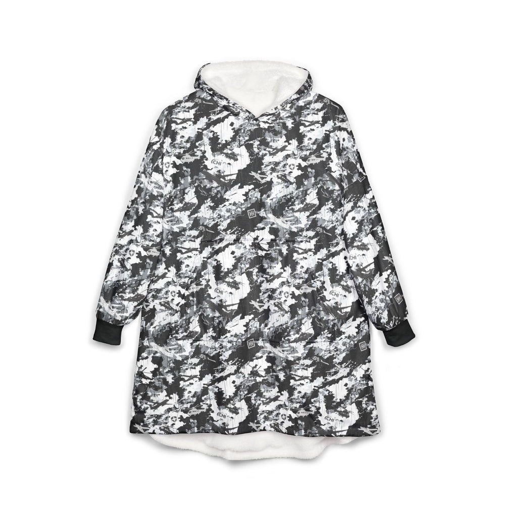 Hooded Blanket - Camo Plush Wearable Blanket - Equippage.com