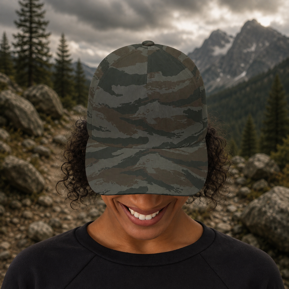 Cuban Grey lizard All-Over Print Peaked Cap With Box