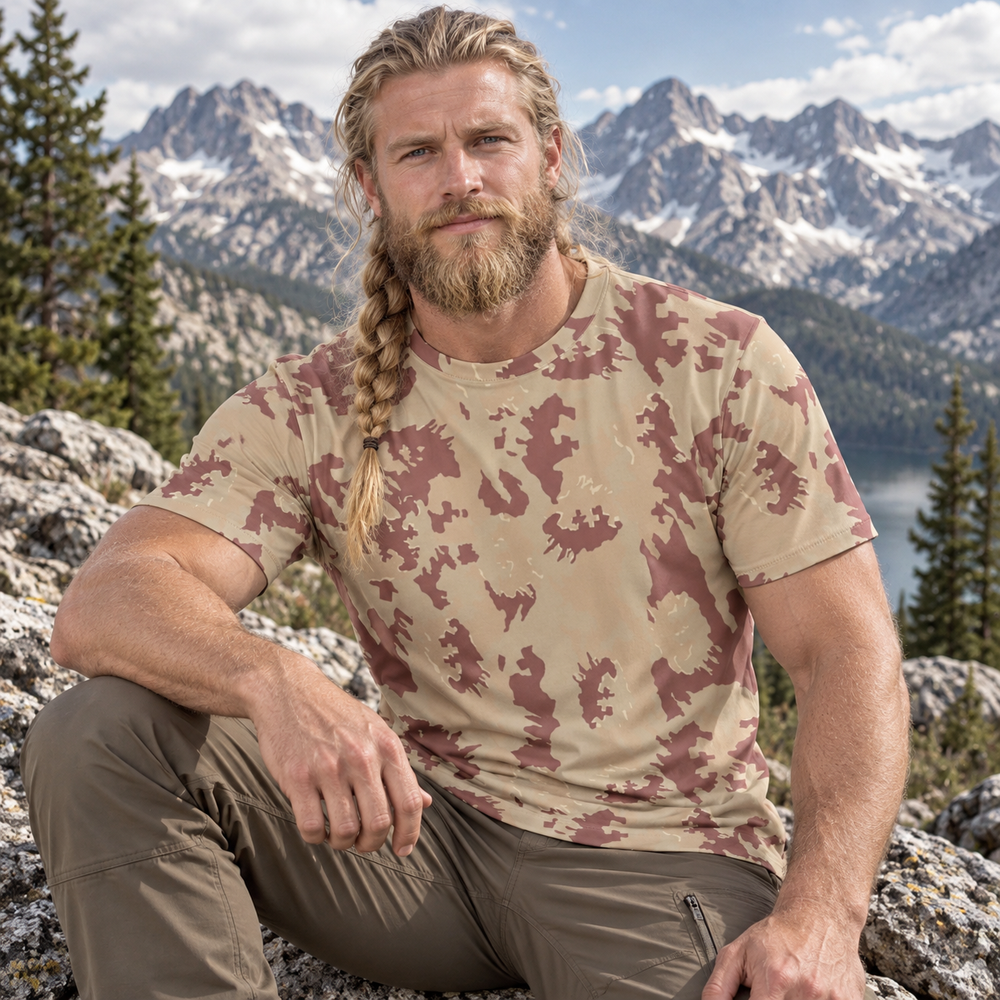 Lithuanian M05 Desert Camo Men's O-Neck T-Shirt | 190GSM Cotton