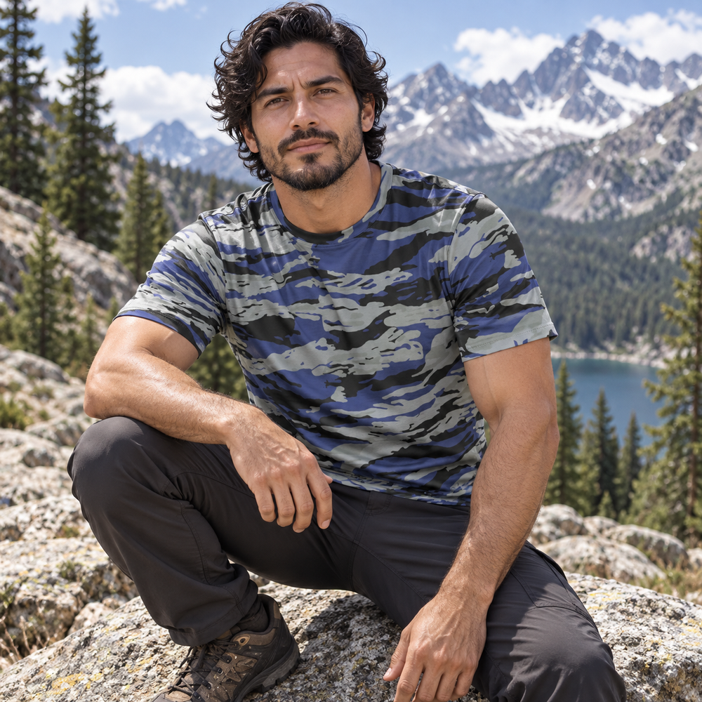 Greek Blue Lizard Camo Men's O-Neck T-Shirt | 190GSM Cotton